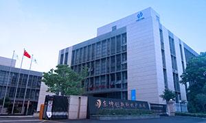 j9λ