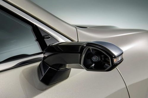 雷克萨斯ES的数字后视镜,将引领未来汽车设计的风向标